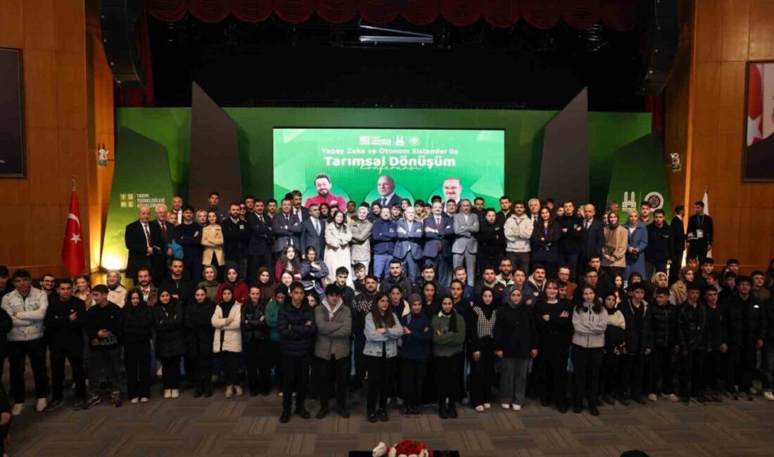 Atatürk Üniversitesi ev sahipliğinde düzenlenen “Yapay Zekâ ve Otonom Sistemler