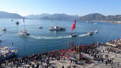 Atatürk’ün Marmaris’e gelişinin 91’inci yıl dönümü dolayısıyla Marmaris’te program düzenlendi.