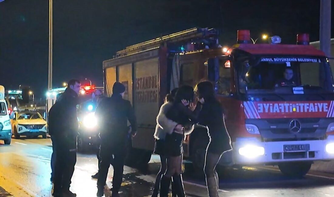 İstanbul Avcılar mevkii E-5 karayolunda araç yan yola uçup başka