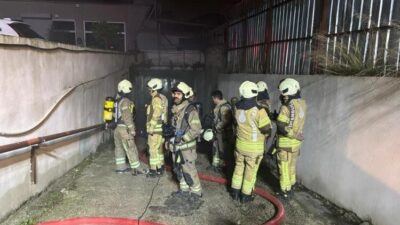 Avcılar’da bodrum katında bulunan tekstil atölyesine ait depoda gece saatlerinde