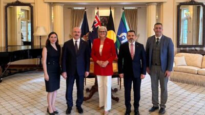 Çanakkale heyetinin Avustralya ziyareti sırasında Avustralya Genel Valisi Sam Mostyn,