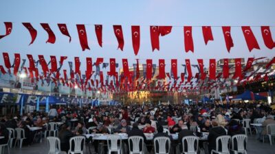 Her yıl olduğu gibi bu yıl da vatandaşları iftar sofralarında
