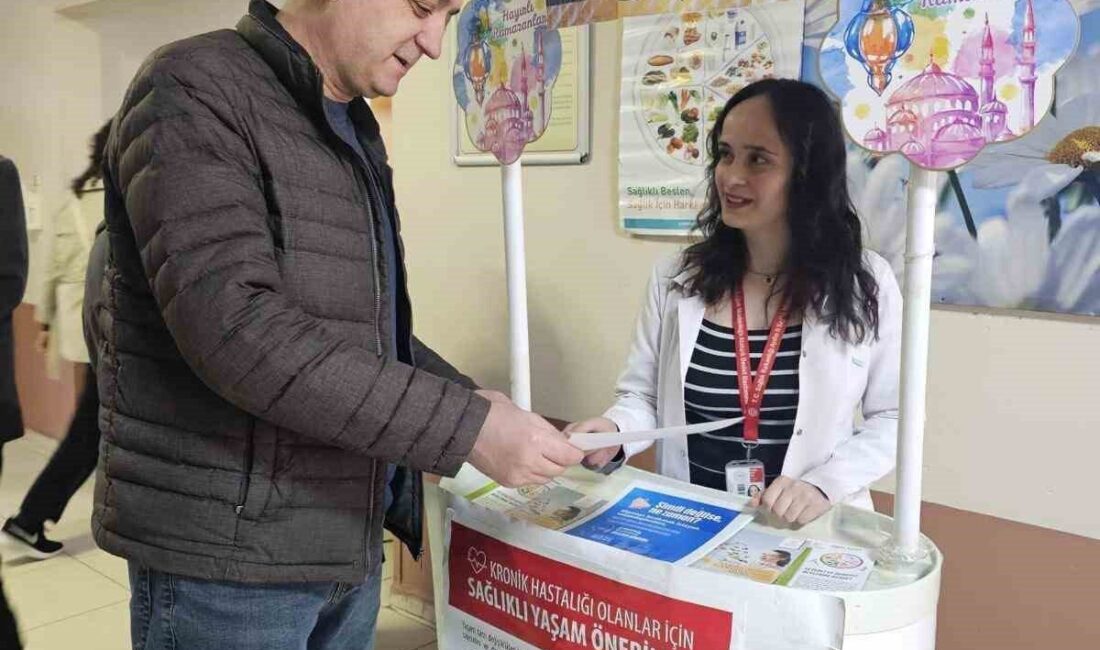 Aydın Devlet Hastanesi’nde Ramazan ayı boyunca sürecek program kapsamında sağlıklı