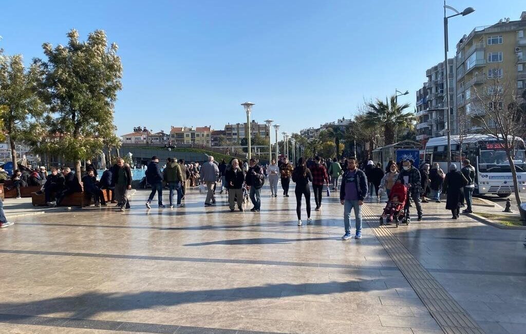 Aydın’da TÜİK 2025 verilerine göre 596 bin 357 kişi evliyken,