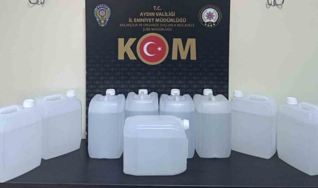 Aydın’ın Efeler ilçesinde şüphe üzerine durdurulan araçta 45 litre etil
