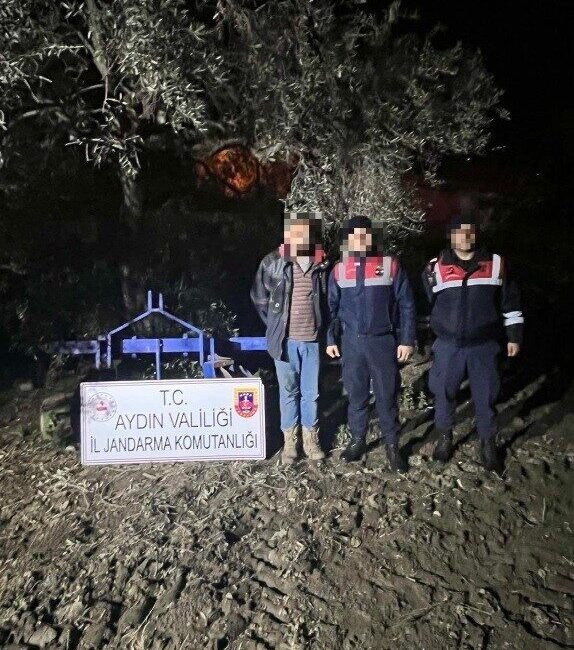 Aydın’ın Kuyucak ilçesindeki bir bahçeden tarım aletlerini çalan 2 şüpheli,