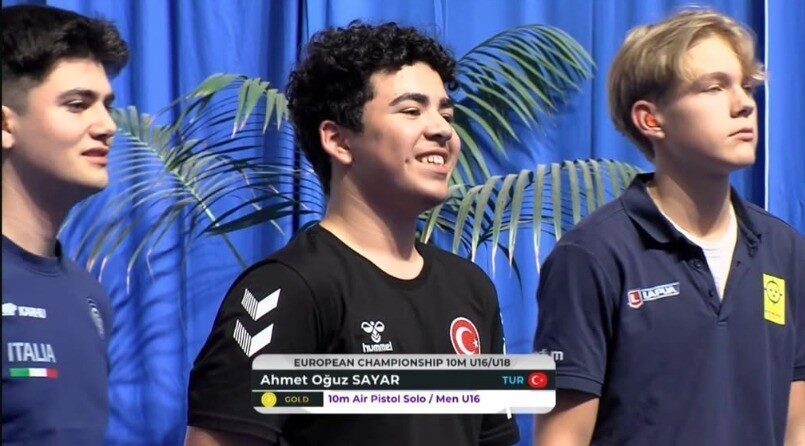 Bulgaristan’da gerçekleştirilen Havalı Silahlar Şampiyonasında Türkiye’yi temsil eden Aydınlı sporcu