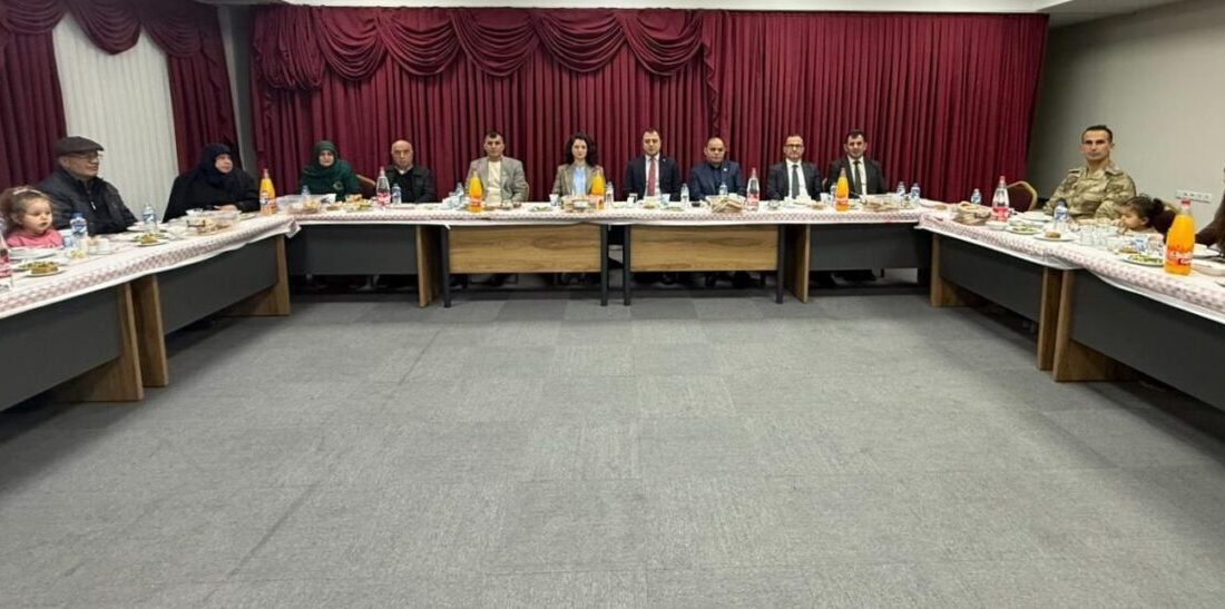 Bayburt’un Aydıntepe ilçesinde şehit aileleri ve gaziler onuruna iftar programı
