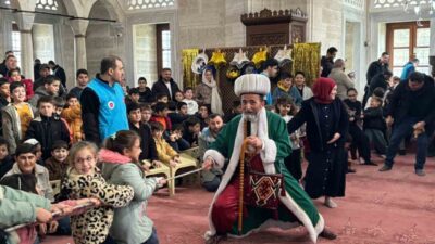 Kırklareli’nin Babaeski ilçesinde Haydi Çocuklar Camiye Ramazan etkinliklerinde çocuklar, Nasreddin