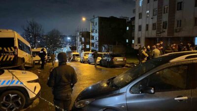 Eyüpsultan İlçe Jandarma Komutanlığınca yürütülen planlı operasyonda, Bahçelievler’de uyuşturucu sattıkları