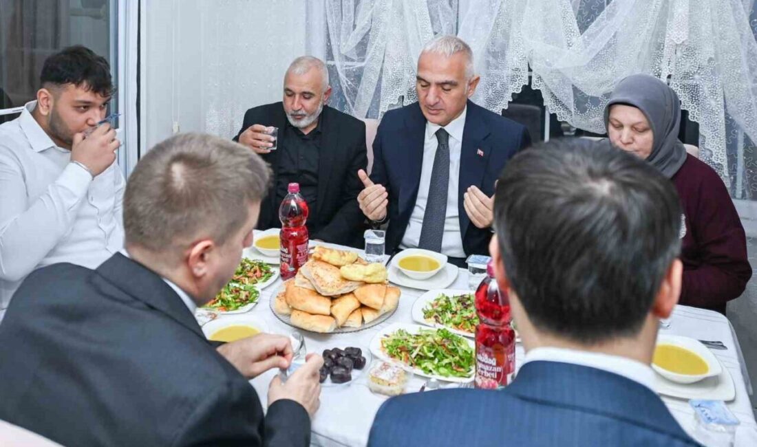 Kültür ve Turizm Bakanı Mehmet Nuri Ersoy, Kırıkkale’de iftarda Ürkmez