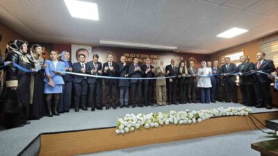 Aile ve Sosyal Hizmetler Bakanı Mahinur Özdemir Göktaş, “Bugün Türkiye,