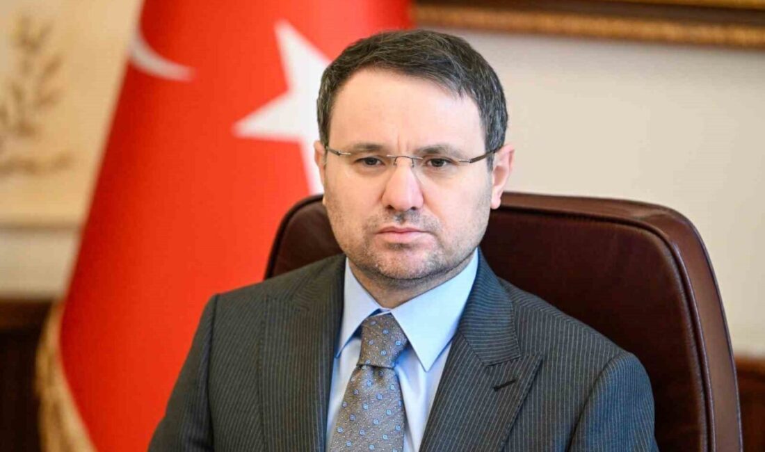 Niğde, Aksaray ve Nevşehir Dernekler Federasyonlarını ağırlayan Adalet Bakanı Akın