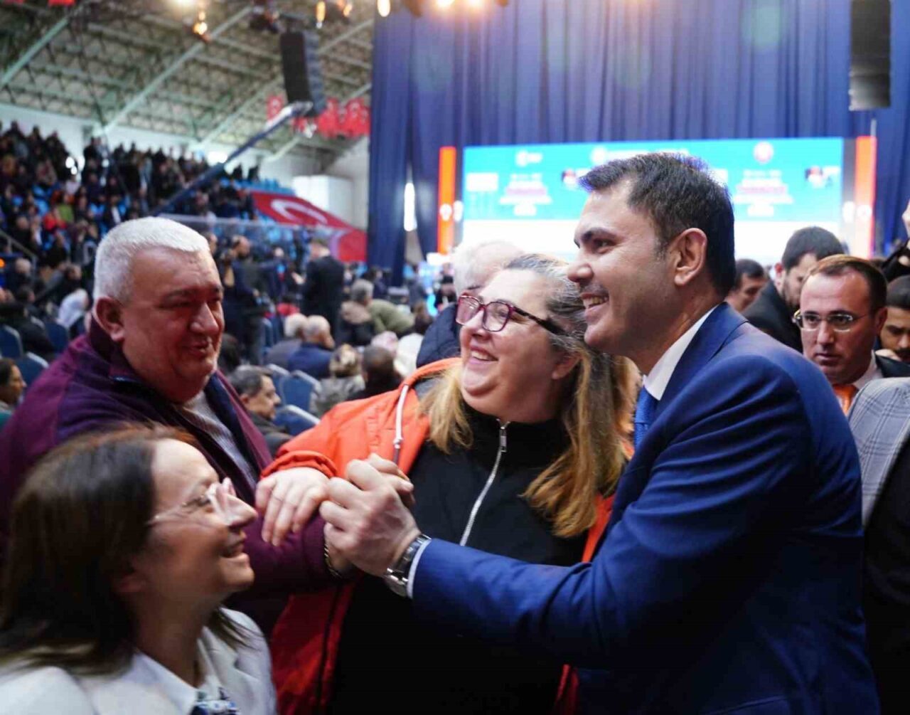 Çevre, Şehircilik ve İklim Değişikliği Bakanı Murat Kurum, Edirne’de vatandaşlarla