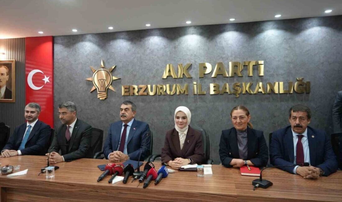 Milli Eğitim Bakanı Yusuf Tekin, muhalefeti eleştirerek, “Sadece eleştiri, sadece