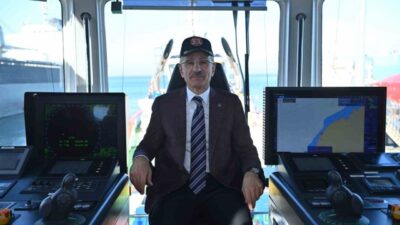 Ulaştırma ve Altyapı Bakanı Abdulkadir Uraloğlu, “İstanbul’da kuracağımız NAVDAT alıcı