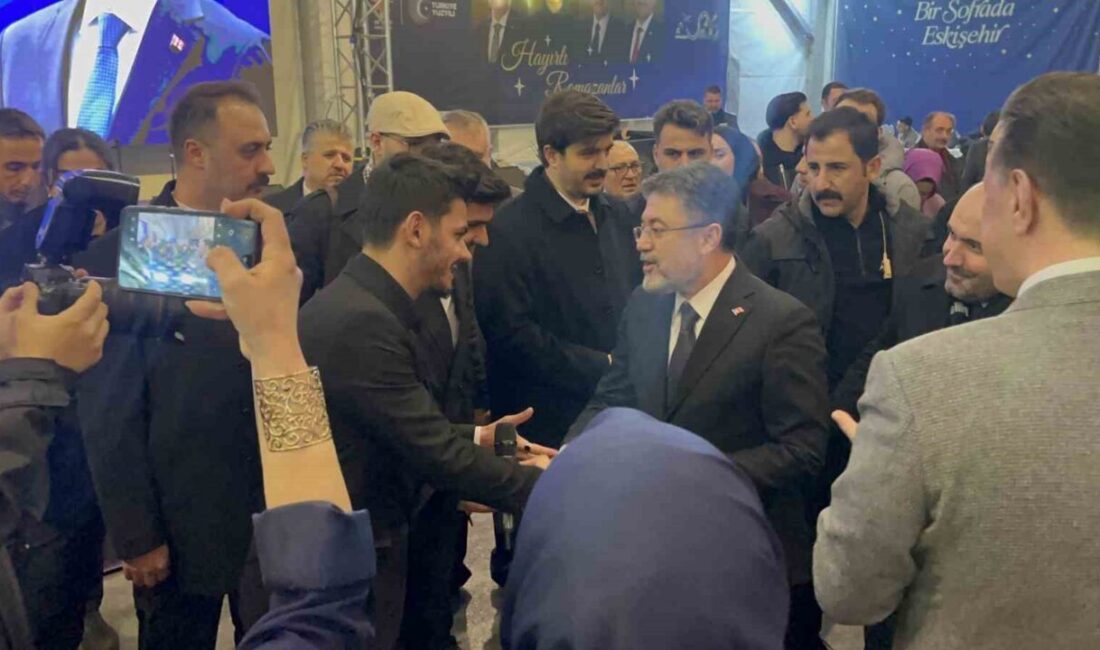 Tarım ve Orman Bakanı İbrahim Yumaklı, Eskişehir’de ’Kabe’de Hacılar’ ilahisini