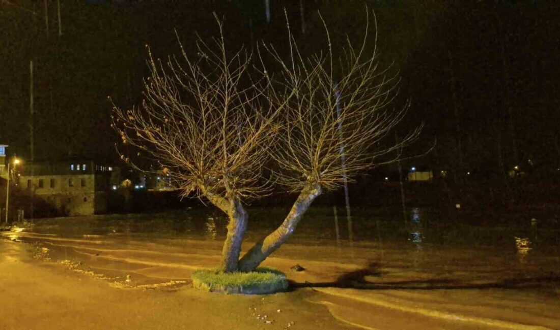 Bartın’da 2 gündür etkili olan sağanak ve dolu yağışı nedeniyle
