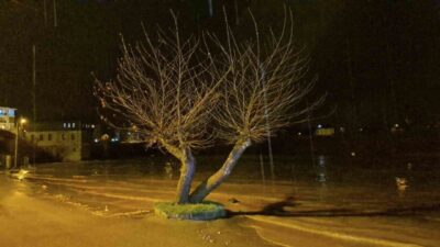 Bartın’da 2 gündür etkili olan sağanak ve dolu yağışı nedeniyle