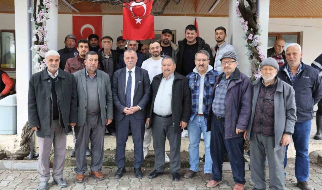 Yunusemre belediye Başkanı Semih Balaban, Bağyolu Mahallesi’nde vatandaşlarla bir araya