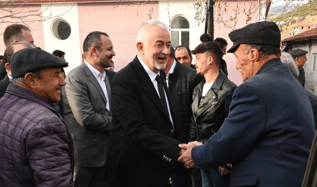 Isparta Belediye Başkanı Şükrü Başdeğirmen, Gelendost ilçesine bağlı Yeşilköy köyünü