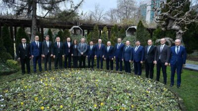 Çevre Şehircilik ve İklim Değişikliği Bakan Yardımcısı Burak Demiralp, AK