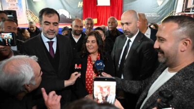 Aydın Büyükşehir Belediyesi tarafından Söke Çarşamba Pazarı’nda düzenlenen iftar programı,