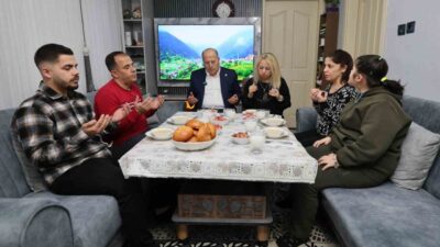 Yüreğir Belediye Başkanı Ali Demirçalı, Ramazan ayının ilk iftarında Ateş