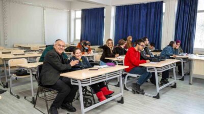 Malatya Büyükşehir Belediye Başkanı Sami Er, eğitime yönelik ciddi çalışmalarının