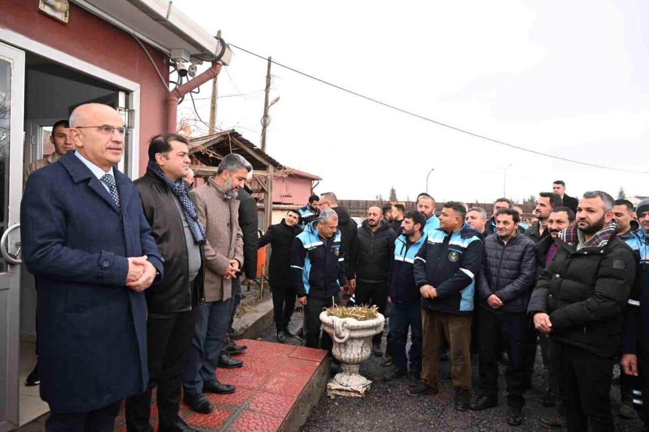 Malatya Büyükşehir Belediye Başkanı Sami Er, deprem yaralarını saran kentin