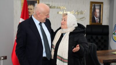 Samsun’un Terme Belediye Başkanı Şenol Kul, gönül kapılarının vatandaşlara her