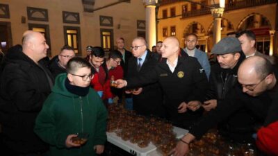 Kırıkkale Belediye Başkanı Ahmet Önal, Berat Kandili dolayısıyla Nur Camii’nde