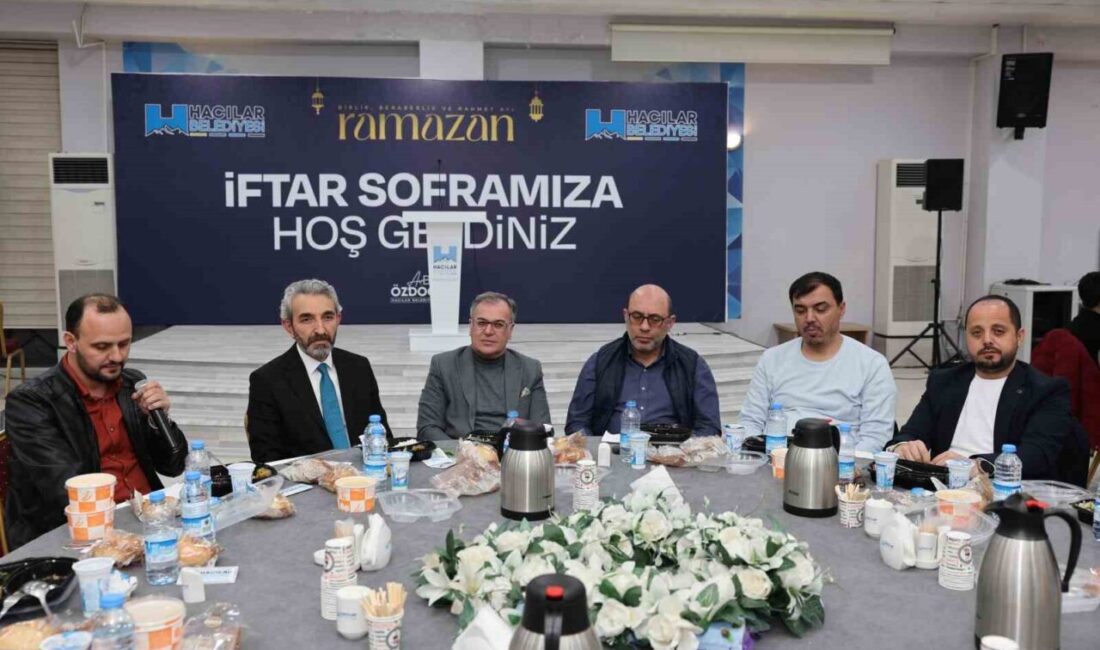 Hacılar Belediye Başkanı Bilal Özdoğan; belediye personeli ve aileleriyle iftar