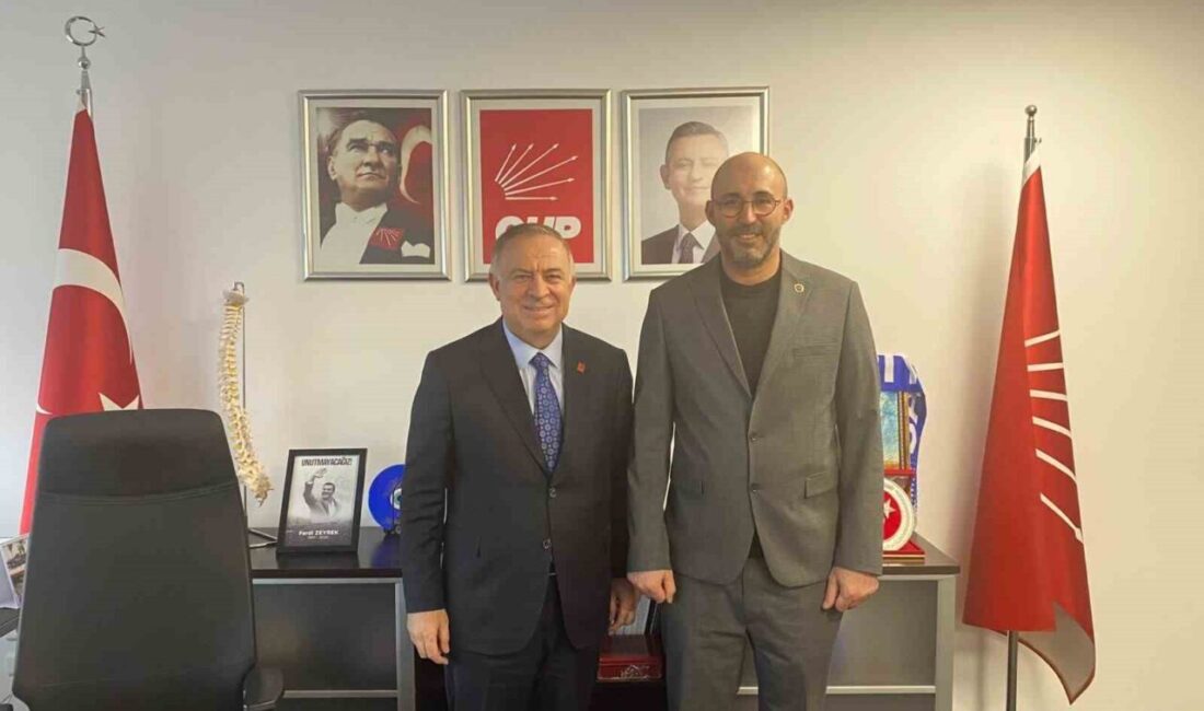 Germencik Belediye Başkanı Burak Zencirci, CHP Genel Merkezi’ni ziyaret ederek