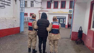 Batman’da jandarma ekiplerince düzenlenen operasyonda hakkında 13 yıl 5 ay