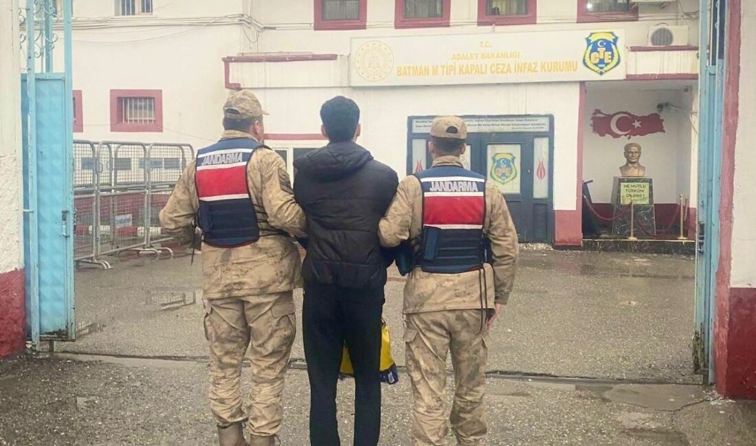 Batman’da aranan 35 kişi jandarma ekipleri tarafından yakalanarak cezaevine teslim
