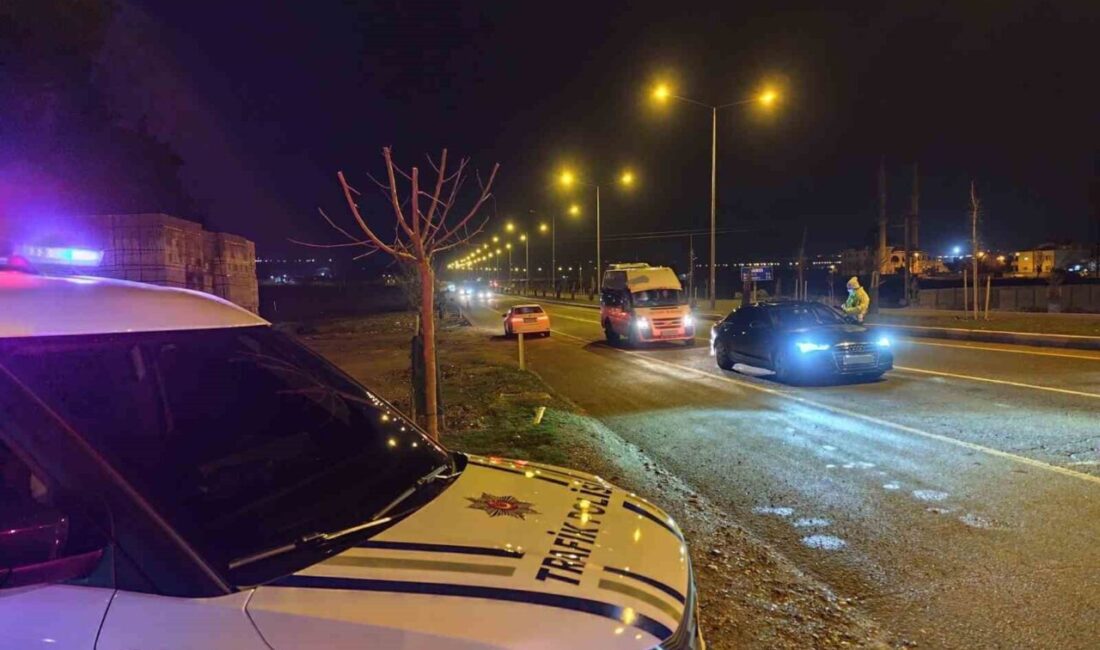 Batman’da trafik güvenliğini sağlamak amacıyla ekipler, çevre yolu güzergahında denetimlerini