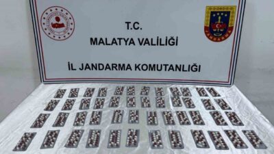 Malatya’da jandarma ekiplerince düzenlenen operasyonda 661 adet sentetik ecza hapı