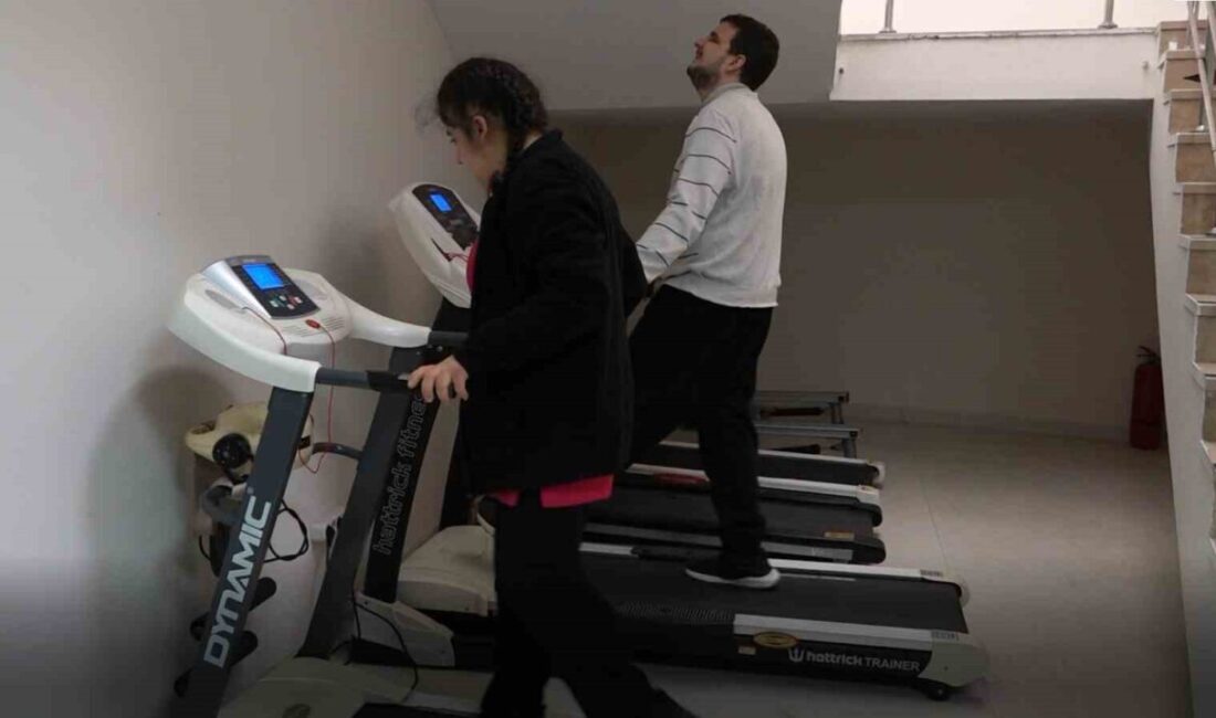 Battalgazi Belediyesi Engelsiz Yaşam Merkezi’nde özel durumlu bireylere yönelik eğitim