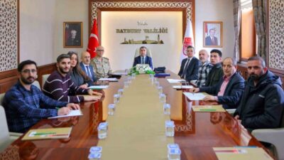Bayburt Valisi Mustafa Eldivan başkanlığında düzenlenen Asayiş ve Bilgilendirme Toplantısı’nda,