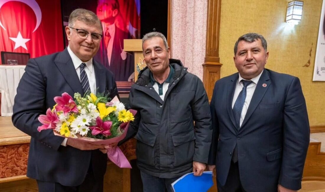 İzmir’in Bayındır ilçesinde itfaiye hizmetlerinin güçlendirilmesine yönelik plan kapsamında, Çırpı