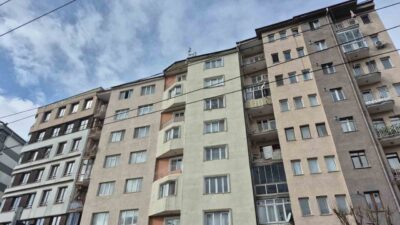 Eskişehir’de bir baz istasyonuna bakım yapmak için çıktığı 7 katlı