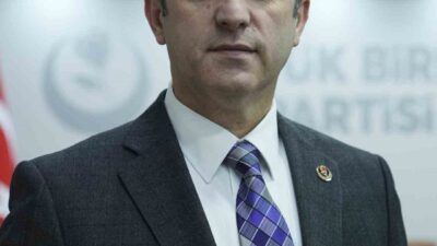 Büyük Birlik Partisi (BBP) Genel Başkan Yardımcısı Türker Yörükçüoğlu, farklı