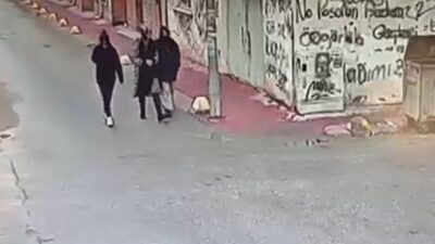 Eskişehir’de bir evden bebek kamerası, altın ve yüklü miktar para