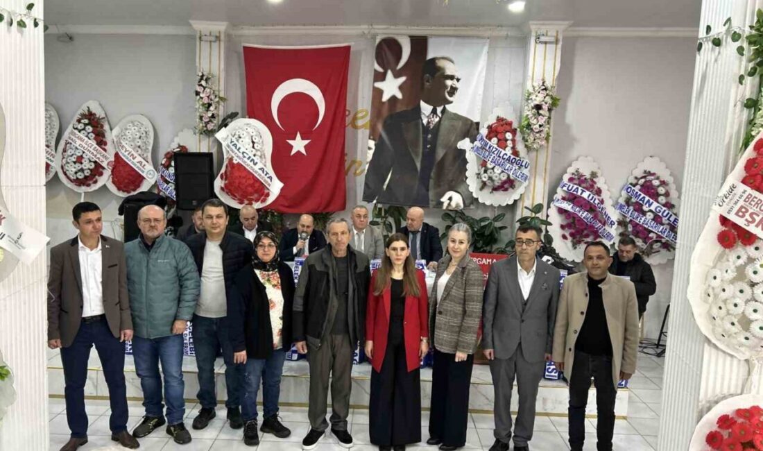 İzmir’in Bergama ilçesinde yapılan Kahveciler ve Benzerleri Odası seçimlerinde üç