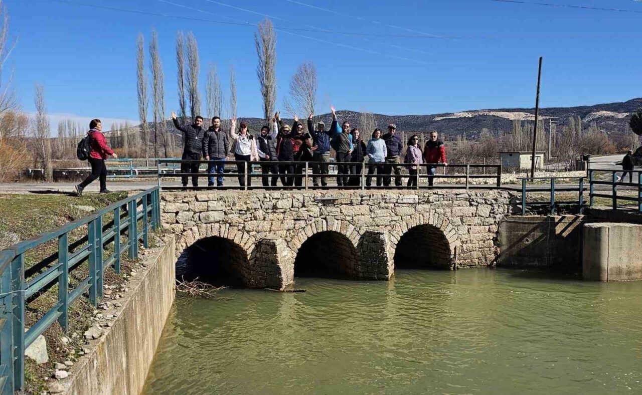 Konya’nın Beyşehir ilçesindeki Adaköy Pınarı ve baraj göleti, son yağışların