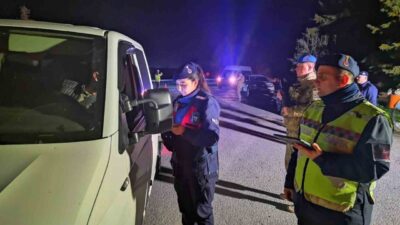 Bilecik İl Jandarma Komutanlığınca yapılan ’Güven ve Huzur Uygulaması’nda bin