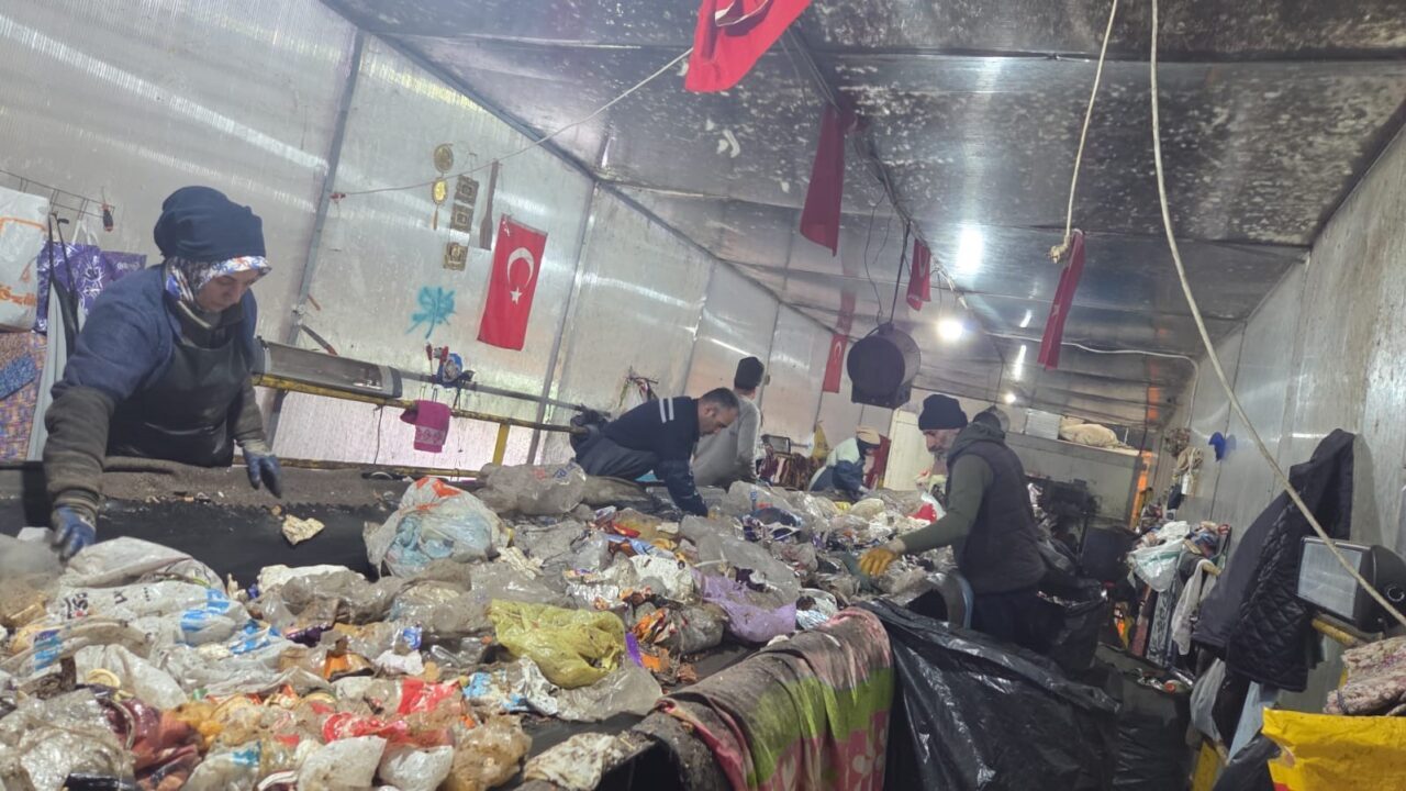 Bilecik’te çöp bertaraf işi yapan Biosun Entegre Katı Atık Tesisi