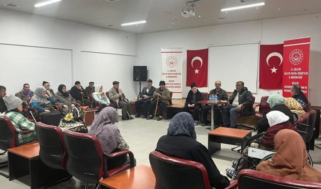Bilecik’te huzurevinde pilav ve helva ikramı eşliğinde mevlit programı düzenlendi.