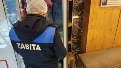 Bilecik’te zabıta ekiplerince bir kasap dükkanında yapılan denetimlerde tüketim tarihi
